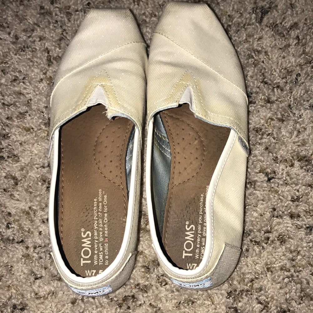White sparkle toms